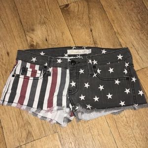 Frankie B American shorts